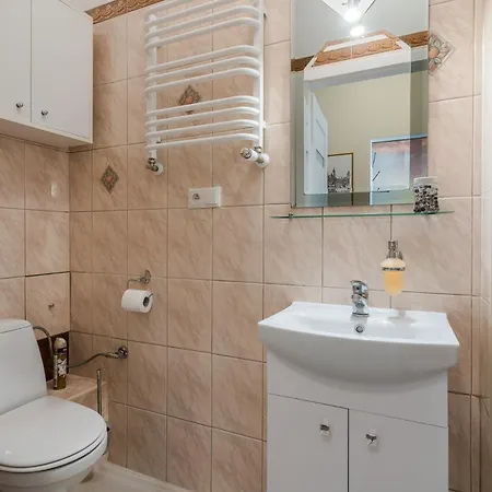Apartament Tomi